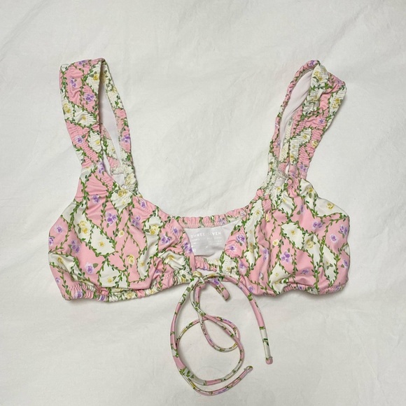 437 The Camille Top in Coquette XS - Picture 2 of 3